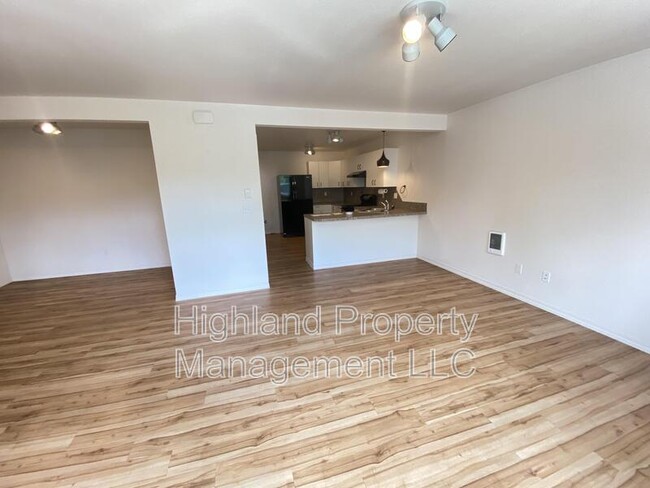 910 NE Indiana St in Pullman, WA - Building Photo - Building Photo