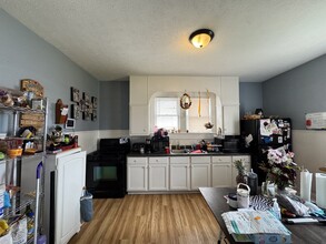 1339 Wade St in Indianapolis, IN - Building Photo - Building Photo