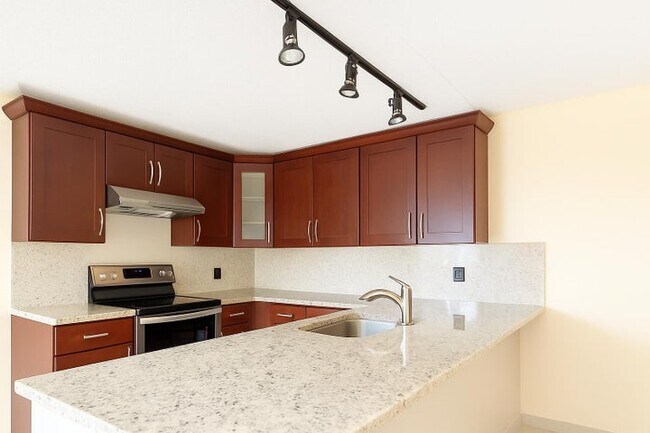 728 Mill Valley Pl, Unit 728