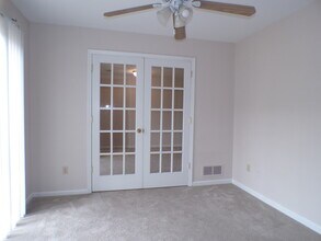 302 Windsor Pl, Unit Windsor Place in Macungie, PA - Building Photo - Building Photo