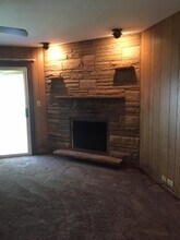 17954 Park Ave in Lansing, IL - Building Photo - Building Photo