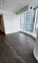 10-1510 York St in Toronto, ON - Building Photo - Building Photo