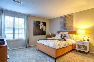 Barrington Hills Apartments in Peachtree Corners, GA - Foto de edificio - Building Photo