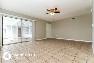 1450 Mandel Rd in Ft. Myers, FL - Building Photo - Building Photo