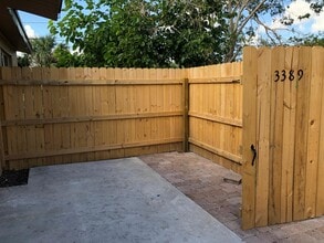 3389 Hi St, Unit 3389 in Lake Worth, FL - Foto de edificio - Building Photo