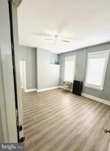 840 Cumberland St, Unit APT B in Gloucester City, NJ - Building Photo - Building Photo