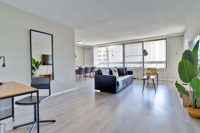 1515 Richmond Hwy in Arlington, VA - Building Photo - Building Photo