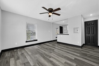 1313 10th St in Galena Park, TX - Building Photo - Building Photo