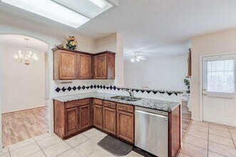 4521 Highridge Dr in The Colony, TX - Building Photo - Building Photo