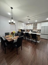 528 Jefferson Ave in Elizabeth, NJ - Building Photo - Building Photo