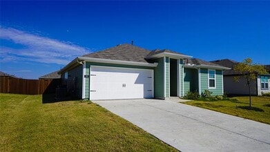 218 Wrought Iron Dr in Nevada, TX - Building Photo - Building Photo