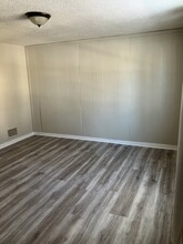 69-75 Commodore Ave, Unit 73 in Tonawanda, NY - Building Photo - Building Photo
