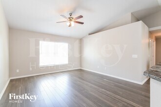 1118 Windy Bluff Dr in Minneola, FL - Foto de edificio - Building Photo