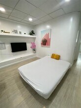 540 Washington Ave in Miami Beach, FL - Building Photo - Building Photo