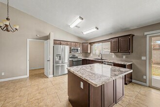 9061 W Granada Rd in Phoenix, AZ - Building Photo - Building Photo