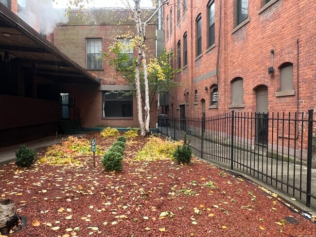 74 Union Pl in Hartford, CT - Building Photo - Building Photo