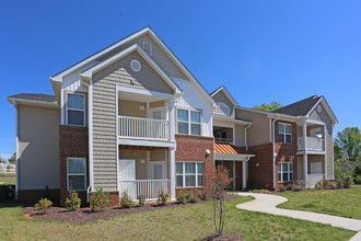 Reidsville Ridge Apartments in Reidsville, NC - Building Photo - Building Photo