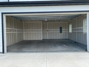 1200 Glider Ln in Belgrade, MT - Building Photo - Building Photo