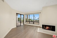 130 Ocean Park Blvd in Santa Monica, CA - Building Photo - Building Photo