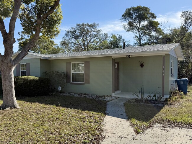 7028 Merrick Ln in Spring Hill, FL - Building Photo - Building Photo