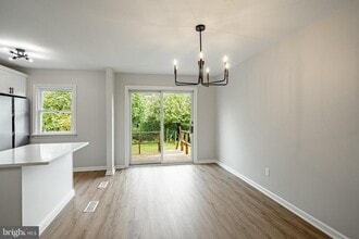 61 Pennsylvania Ave in Phoenixville, PA - Foto de edificio - Building Photo