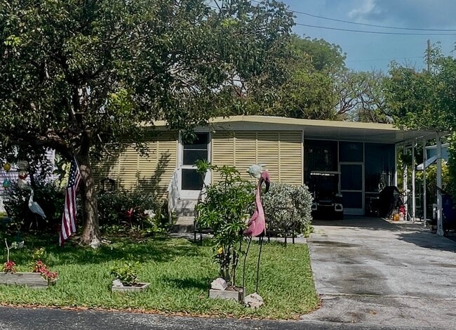 property at 710 N Silver Cir
