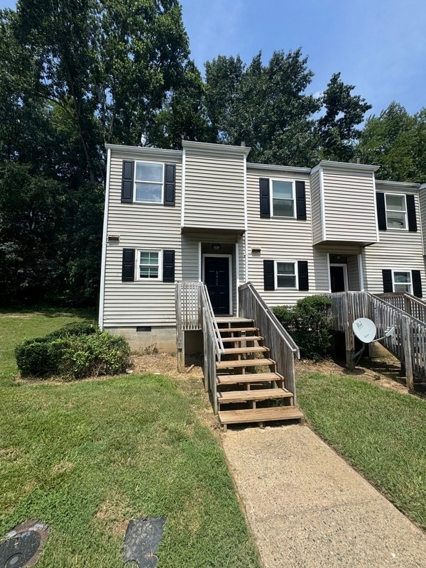 property at 3927 Keswick Ct