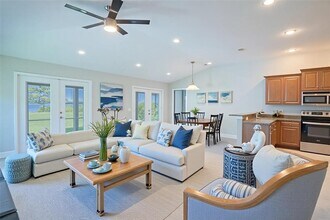 4127 Island Lakes Dr in Winter Haven, FL - Building Photo - Building Photo