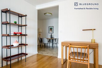 150 E 57th St in New York, NY - Building Photo - Building Photo