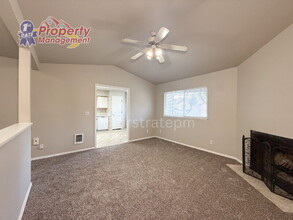 5651 W Dorian Ln in Boise, ID - Building Photo - Building Photo