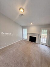 3908 Old Ivy Ct in Ellenwood, GA - Building Photo - Building Photo