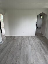 1347 High Rd in Clairton, PA - Building Photo - Building Photo