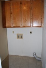 910 Crymes Ln-Unit -A in Harker Heights, TX - Foto de edificio - Building Photo