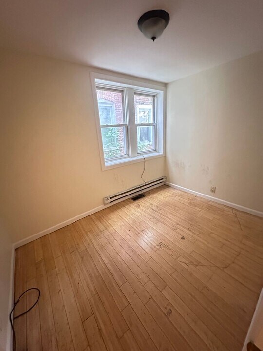 5019 Walnut St in Philadelphia, PA - Building Photo