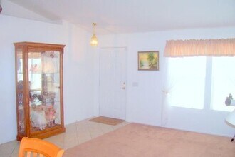 4722 Kodiak Hill Ln in North Las Vegas, NV - Building Photo - Building Photo