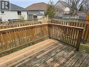 25 Griffiths Dr in Brant, ON - Building Photo - Building Photo