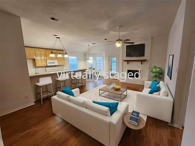 2131 Ridgecliff Dr in Keller, TX - Building Photo - Building Photo
