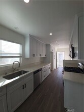 13315 S Avalon Blvd in Los Angeles, CA - Building Photo - Building Photo