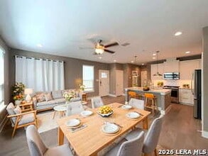 1511 E Sandalwood Ln in San Antonio, TX - Building Photo - Building Photo