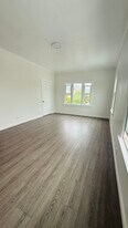 4760 1/2 Lexington Ave, Unit 4760 Half in Los Angeles, CA - Building Photo