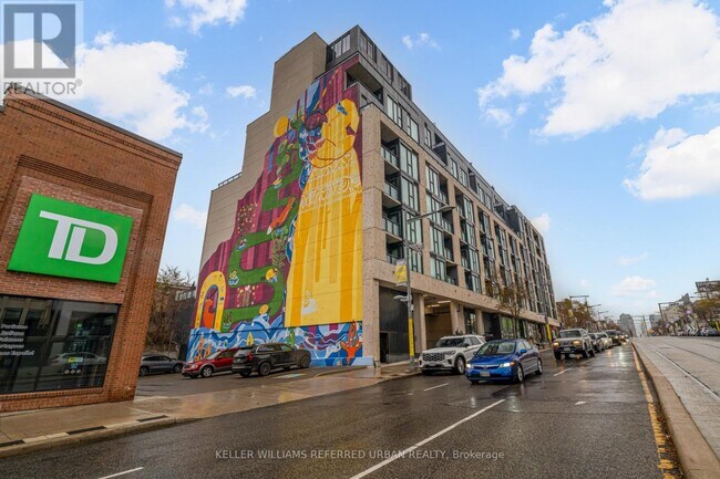 840 St Clair Ave W in Toronto, ON - Building Photo - Building Photo