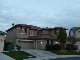 10942 Sea Hawk Ct in Stockton, CA - Building Photo