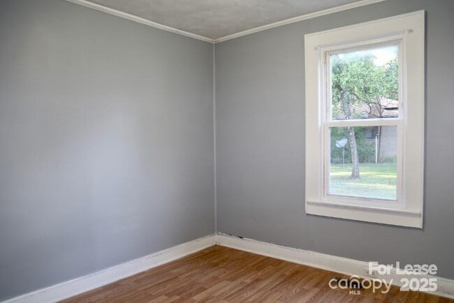 615 Marion St in Badin, NC - Building Photo - Building Photo