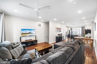 1640 N 5th Ct in Philadelphia, PA - Building Photo - Building Photo