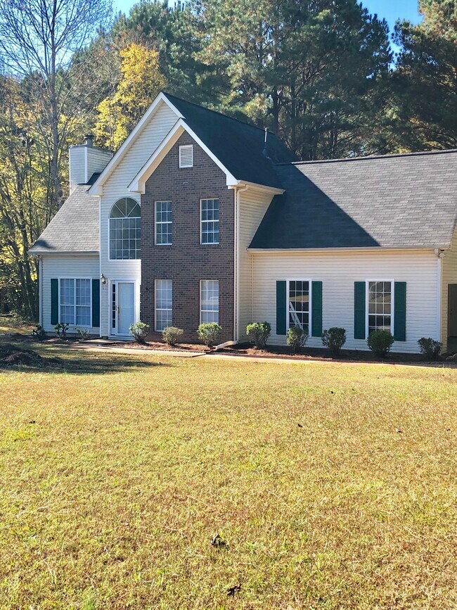33 Noah Dr Rentals in Newnan, GA