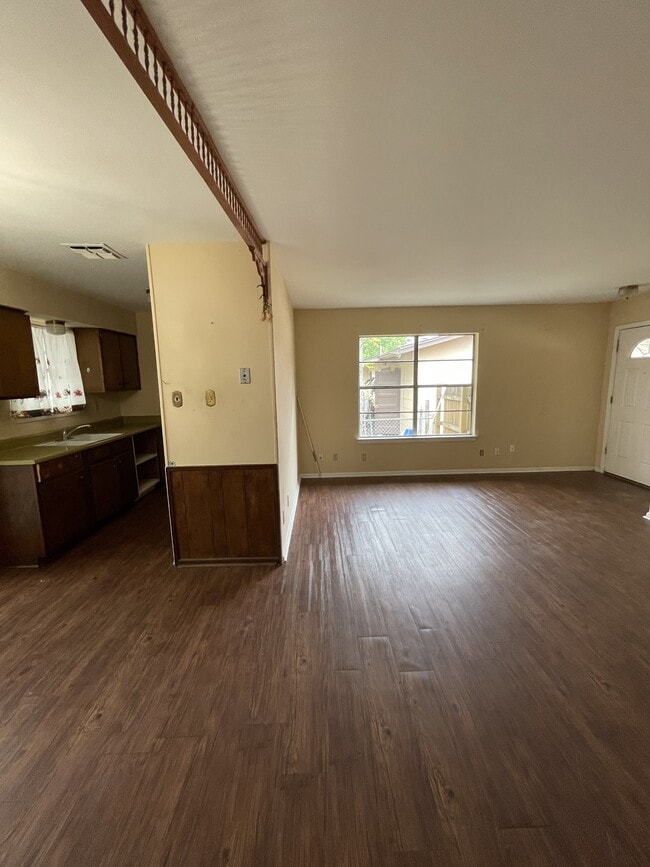 247 Fennel Dr in San Antonio, TX - Building Photo - Building Photo