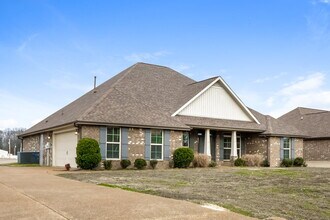 4792 Arrowhead Ln in Olive Branch, MS - Building Photo - Building Photo