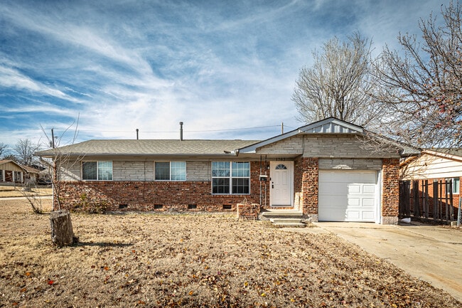 1702 NW 45th St in Lawton, OK - Building Photo - Building Photo