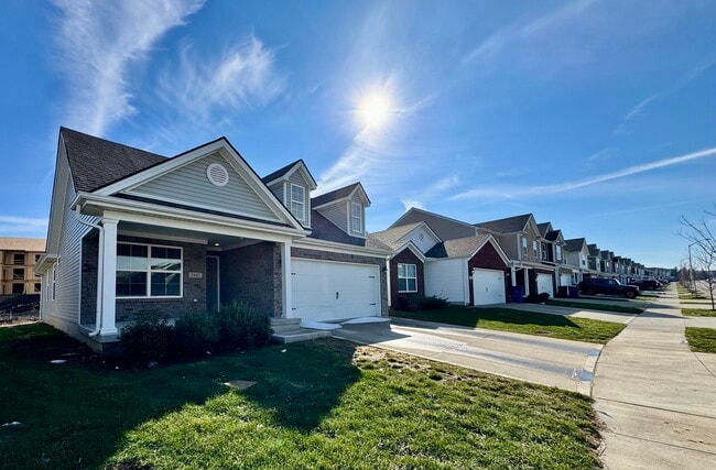 2492 Feathersound Wy in Lexington, KY - Building Photo - Building Photo