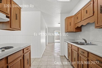 3201 Drumond Rd in El Paso, TX - Foto de edificio - Building Photo